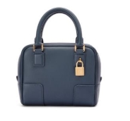 Моят опит с чанта Loewe като човек, който всеки ден пътува до работа